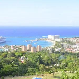Pink Rock Ocho Rios